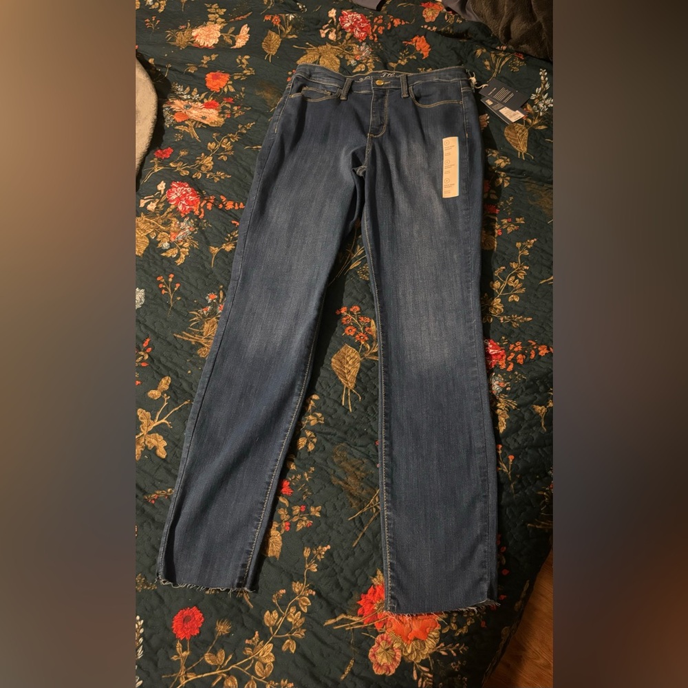NWT Universal Thread High Rise Skinny Jeans, Size 6, 28 W, Reg., Med. Blue